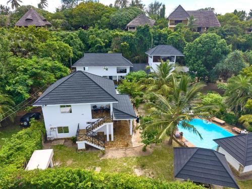 Viesnīcas āriene, Coast Sun Gardens Cottage Adults Only in Msambweni