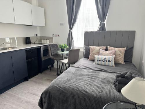 New Studio In Maida Hill, London W9- A 3