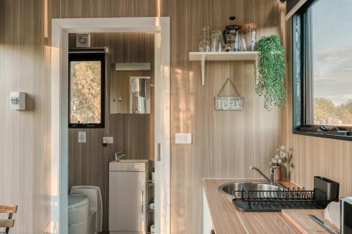 D&L Cottage by Tiny Away in Smithfield Plains