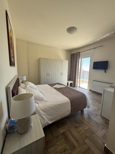 Maison Bleue - Peaceful Mountain Escape in Ehden