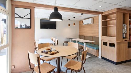 Ресторан, Premiere Classe Boissy Saint Leger Hotel in Буасі-Сен-Леже