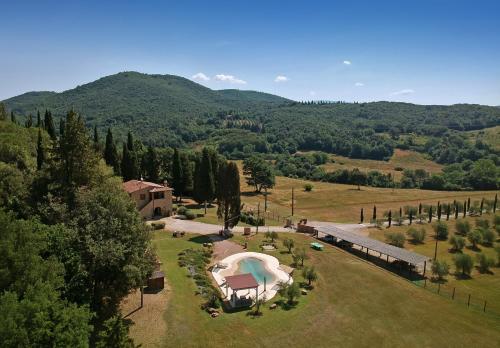 Зовнішній вигляд готелю, Podere Cafaggio in Монтеверді Маріттімо