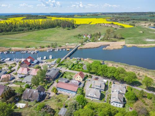 Ferienwohnungen am Neuensiener See - Wohnung 19 "Maya" in Ostseebad Sellin