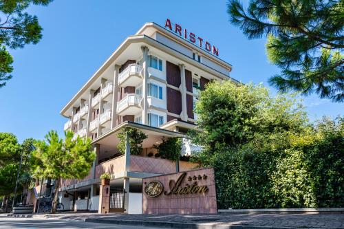 Hotelli välisilme, Hotel Ariston in Bibione