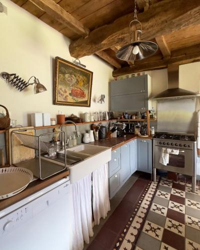 Charming house with pool in Savoie in Argentine