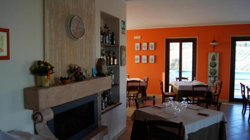 Restaurant, Country House La Foggetta in Pineto