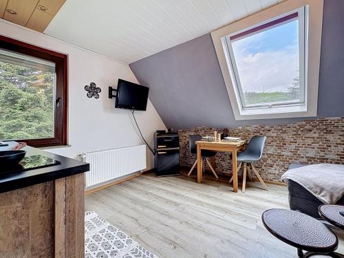 virtuve, Apartment Eifelhome One nahe Nurburgring by Interhome in Fuchshofen