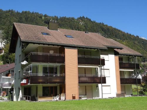 Apartment Blumenweg 8 Appartement-Fewo 2-Bettwohnung by Interhome
