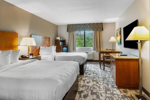 Best Western Ambassador Inn & Suites in Wisconsin Dells