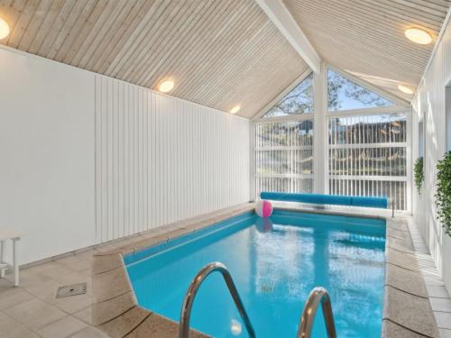 Piscina, Holiday Home Etel - 600m from the sea by Interhome in Ebeltoft