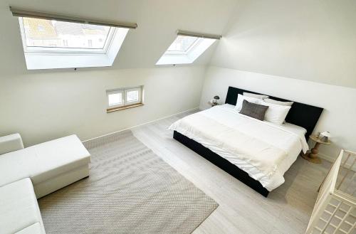 Central Ghent, 2 Private Rooms with Wi-Fi – khách sạn tại Khac