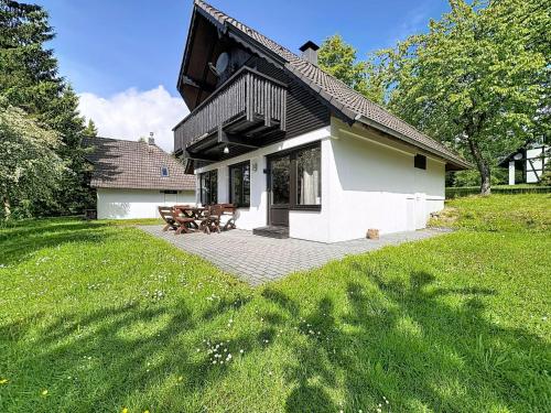 Holiday Home Am Sternberg 115 by Interhome in Frankenau, Deutschland