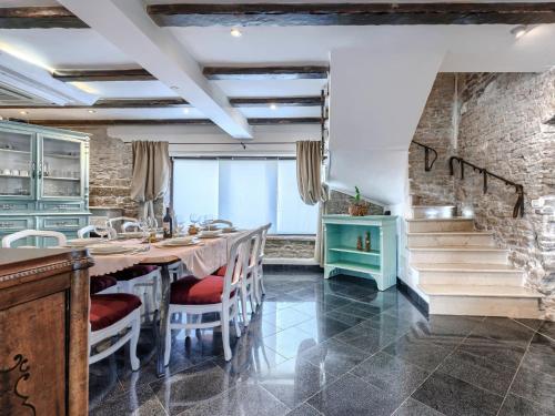Holiday Home Golden Roots by Interhome in Zabrežani