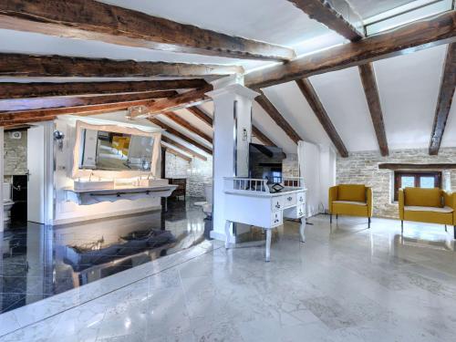 Holiday Home Golden Roots by Interhome in Zabrežani