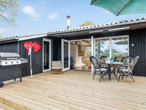 Holiday Home Ilda - 800m from the sea by Interhome in 乞信