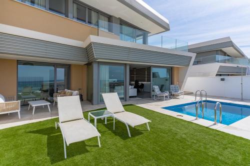 Eden Blue Horizon Villa