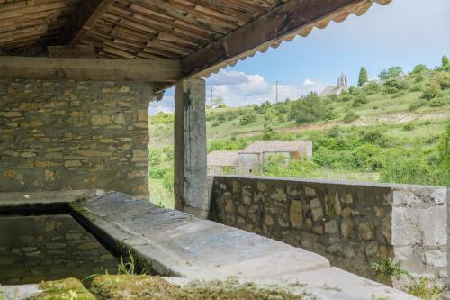 Le Lavoir De Gras - Saint-Remèze
