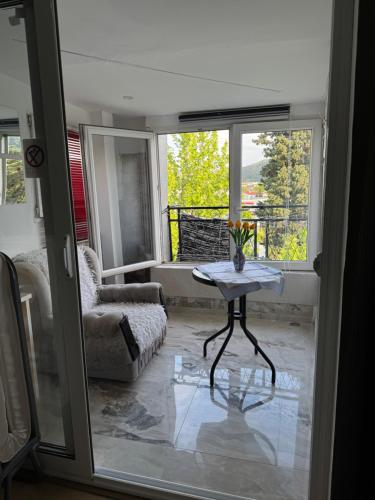 Apartmani Bar 33