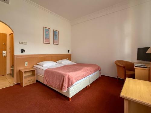 Hotel Central Room Type - Family Room
