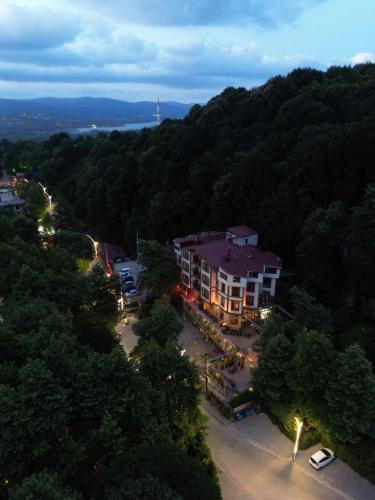 Mersu Ala Konak Otel in Kartepe