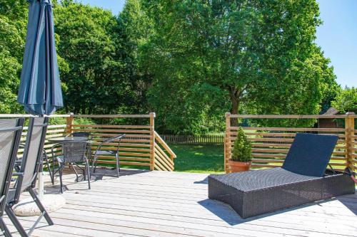 balkon/taras, Cozy rural house close to Vimmerby SE05023 in Vimmerby