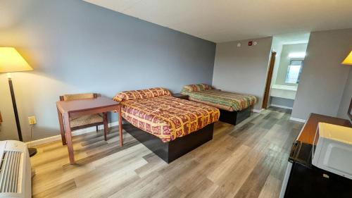 Quad room