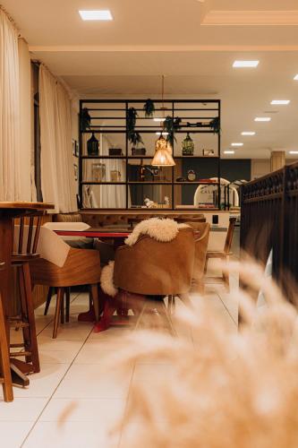 Restoran, Hotel Daieli in Otacilio Costa