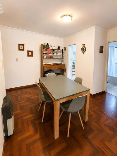 Departamento luminoso y amplio en pleno Centro de Cordoba Cochera incluida in Other