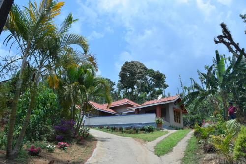 Hillwoods homestay in Somvarpeta