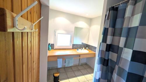 Vannas istaba, Suite privée Esther Gorges de l'Arzon près du Puy en Velay (Suite privee Esther Gorges de l'Arzon pres du Puy en Velay) in Chomelix