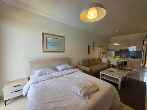 Studio for rent in nevy chalets – khách sạn tại Khac