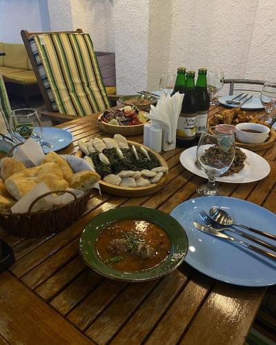 Leila's Guest House in Jokolo