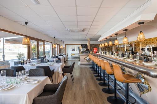 restavracija, La Posada Boutique rooms Albir in Sant Pere