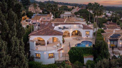Elegant Villa with Pool Terrace in Marbella