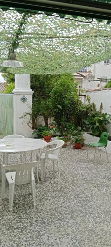 Patio and Calma - Casa Rural Vicen in Santa Elena