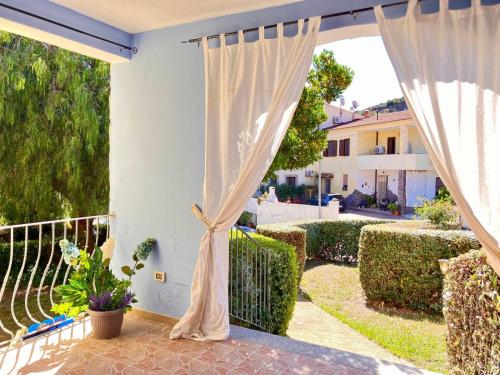 Seadmed, Casa Spaziosa con giardino e piscina nel residence in Santa Maria Coghinas