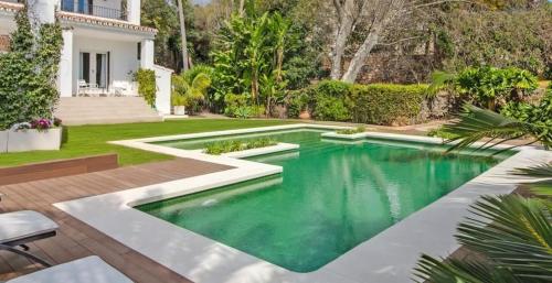 Villa Lago in the heart of Marbella Golden Mile