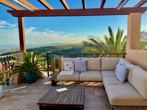 Cifuentes Horizon Sea View Penthouse with Gibraltar Views