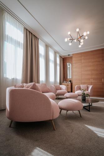 Palatinus Grand Hotel in פץ'