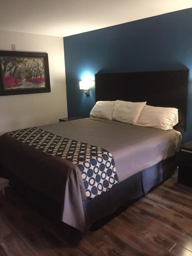 Touristlodge – Inglewood, CA