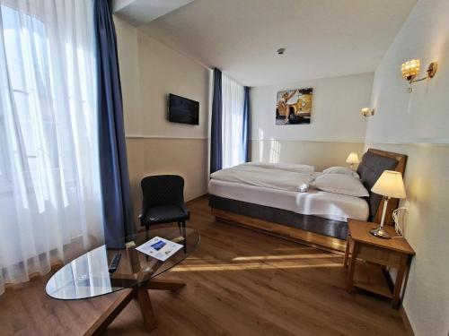 Central Continental Hotel Room Type - Superior Studio