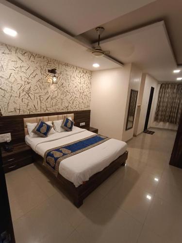 Hotel Airport International Inn - Near Mumbai Airport , BKC Visa Consulate, Jio Convention Center photo 5