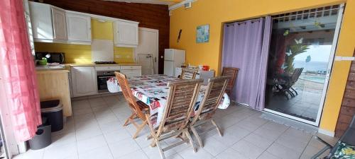 Kitchen, kazAnne in Pointe-Noire