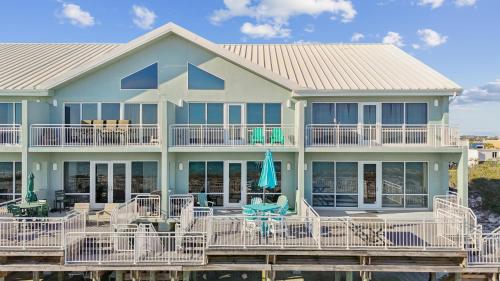 415 Fort Pickens Rd - image 2