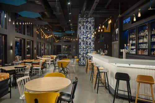 Aloft Strasbourg Etoile - image 25
