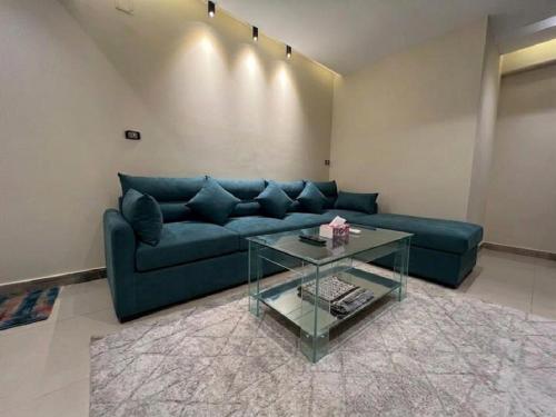 Aura Downtown Suites - image 13