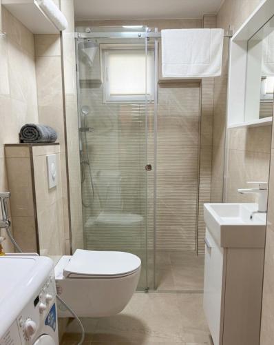 Hari Apartment - image 2