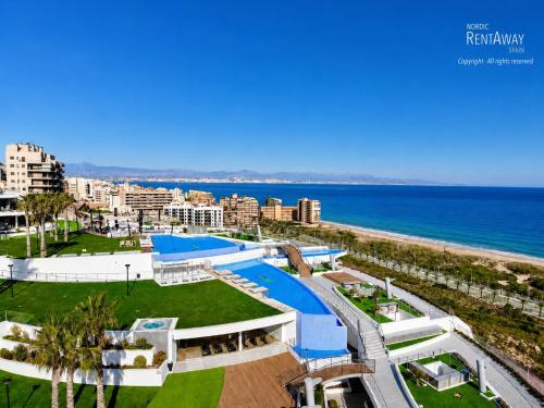 Skats, Infinity View Apartments by NRAS in Arenales Del Sol