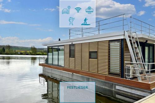 Фасада на хотела, Floatinghouse Auszeit - LP2 in Boffzen