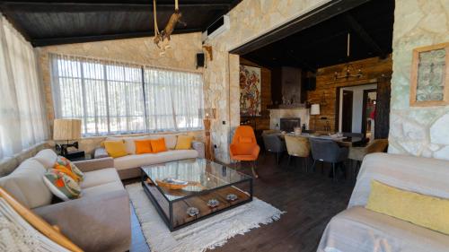 Fasilitas, Escape to Paradis 4BR Farm Villa · 40min Tunis in Ariana